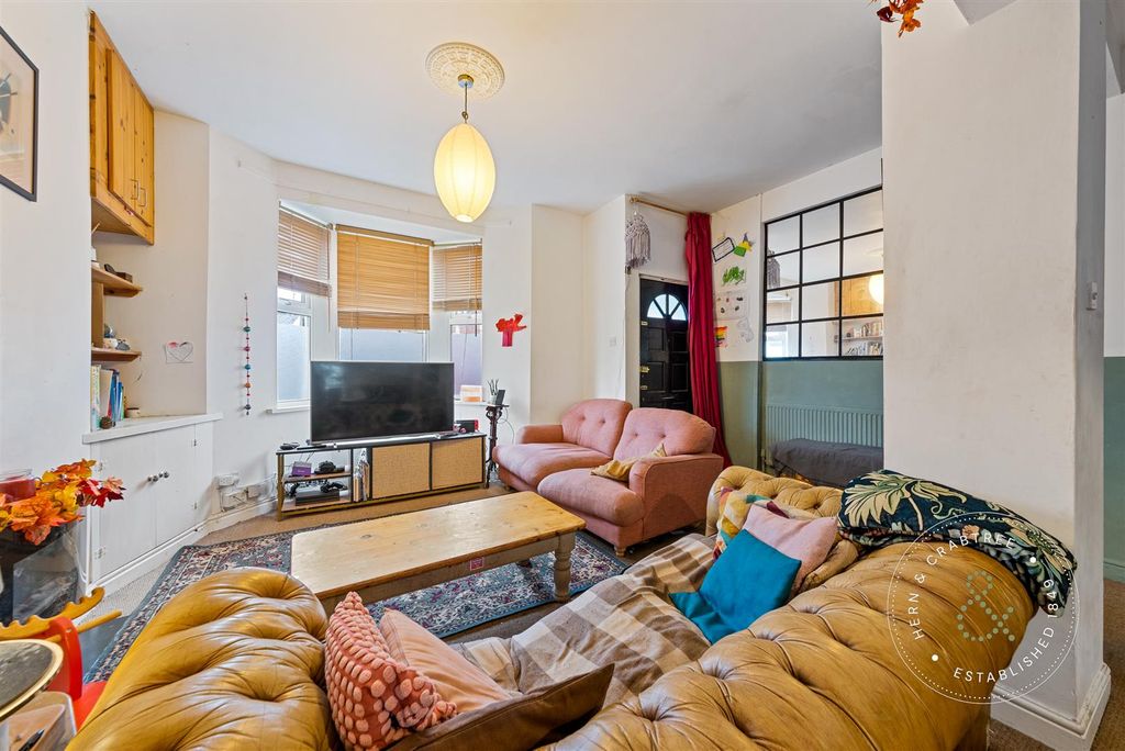 Property photo 2 of 34 Trevethick-Street-20.Jpg
