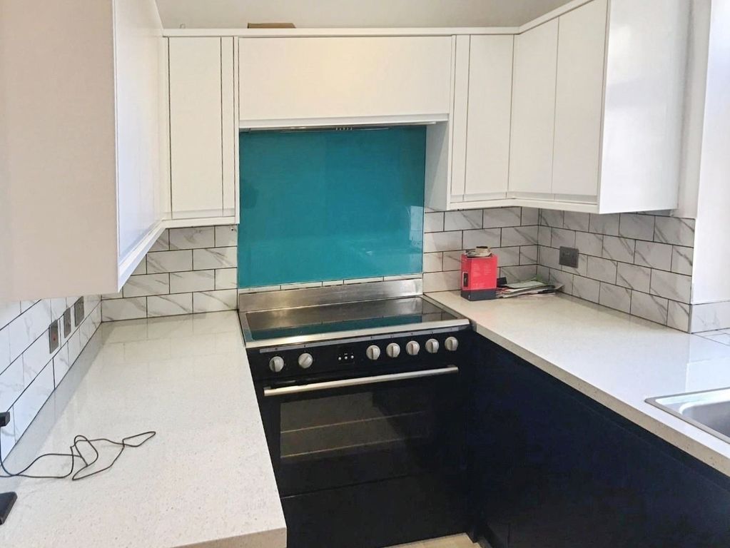 Property photo 3 of 19 Pbox-Img.Jpg