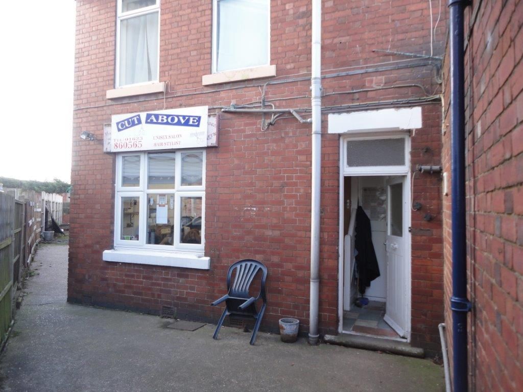 Property photo 1 of 2