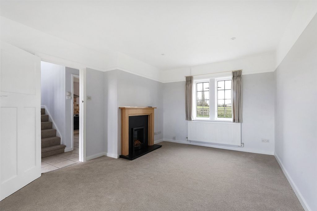 Property photo 2 of 16 Picture No. 02