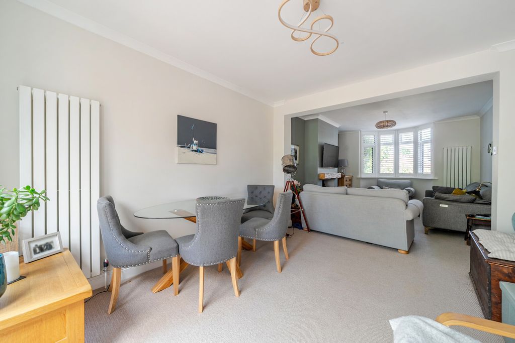 Property photo 3 of 18 1466858-16-6A1732...