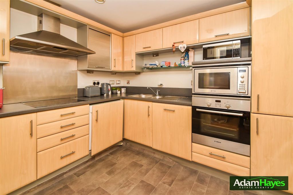 Property photo 3 of 10 Dsc_0448.Jpg