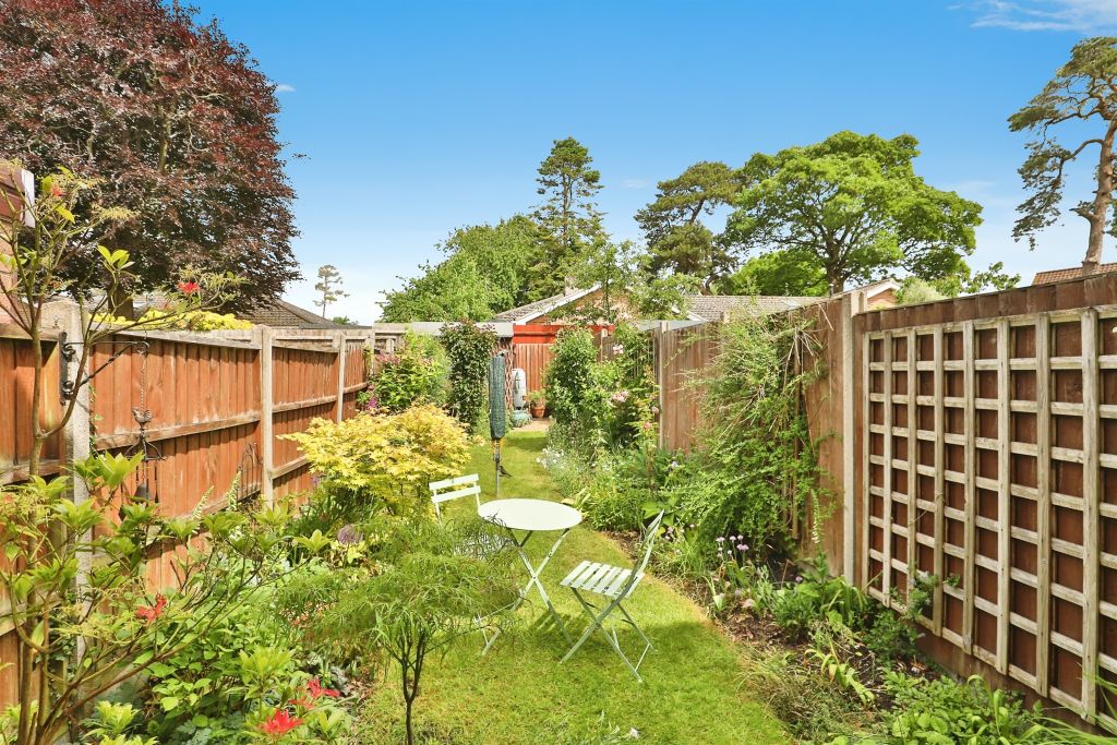 Property photo 1 of 19