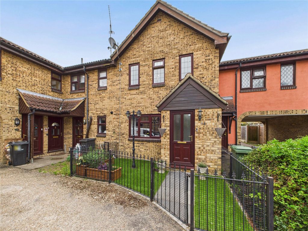 Property photo 1 of 17 1 - Image