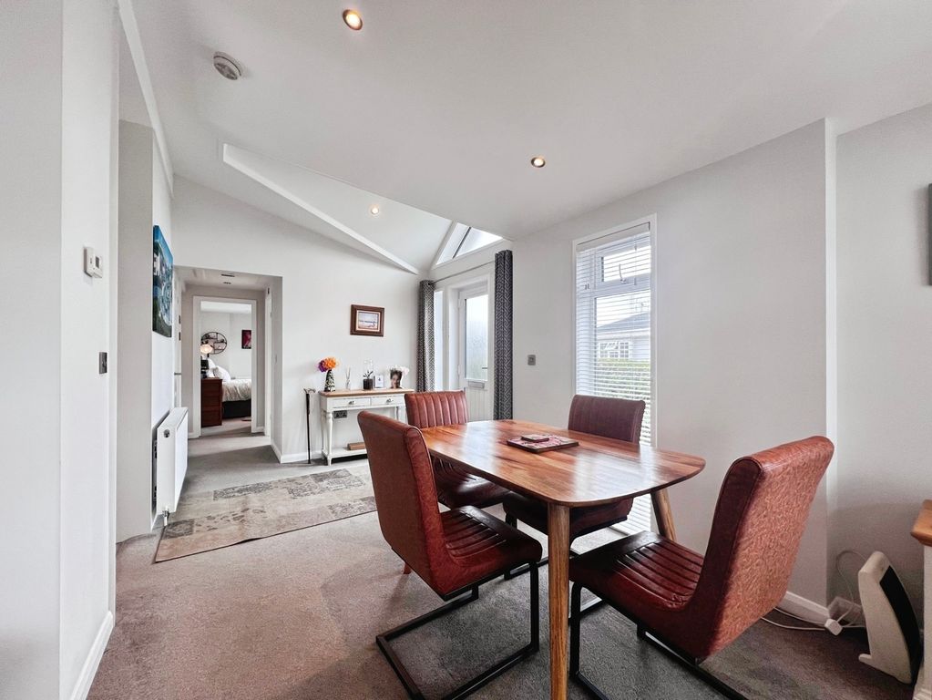 Property photo 3 of 13 Pbox-Img.Jpg