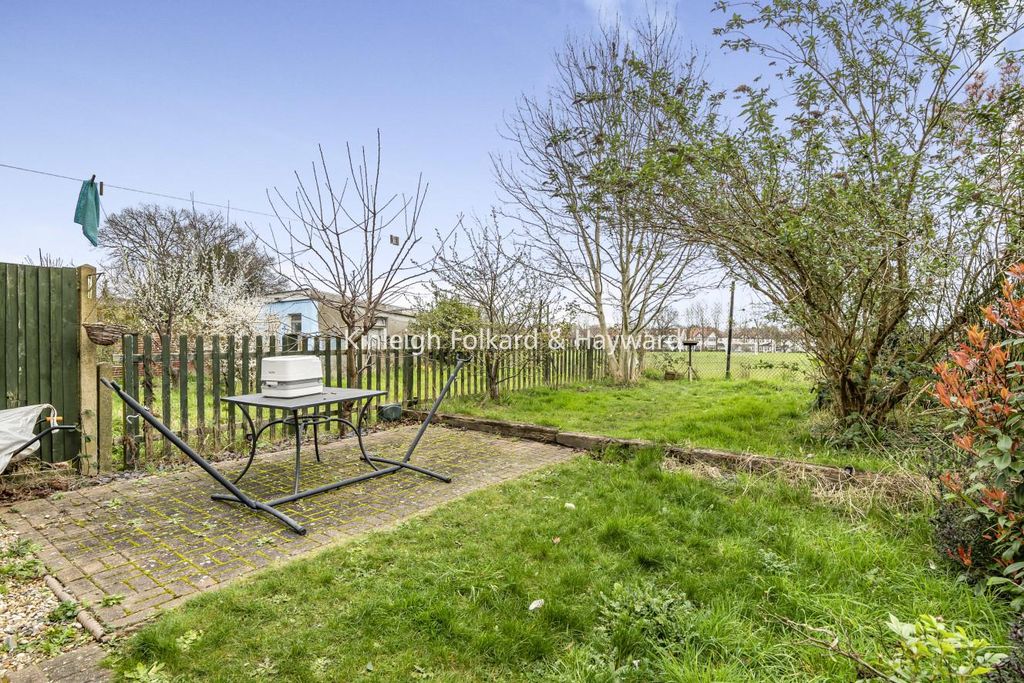 Property photo 2 of 12 Picture 2