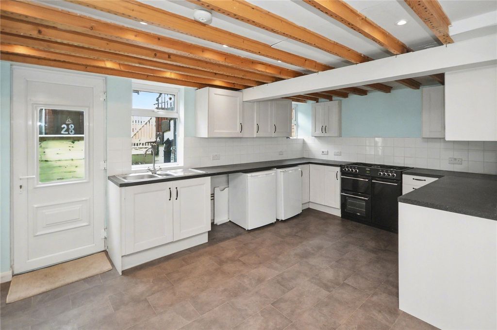 Property photo 2 of 10 Picture 2