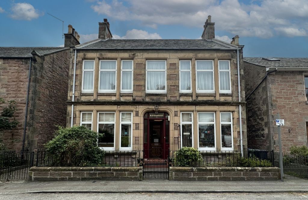 Property photo 1 of 33 Main Image