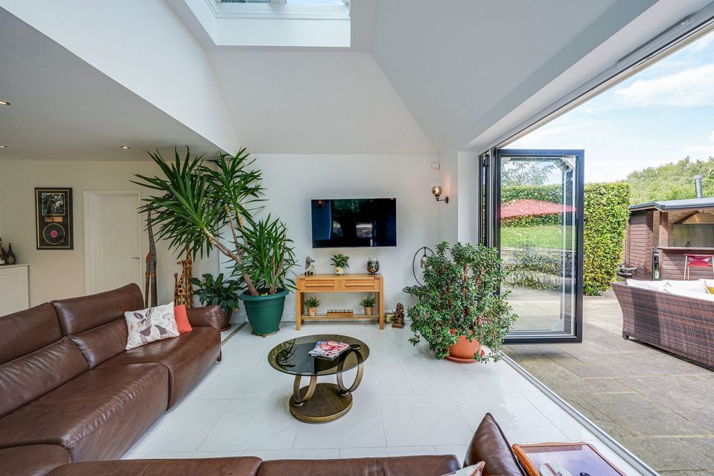 Additional image 16 of 6 bed detached house for saleSaint Hill Road, East Grinstead RH19