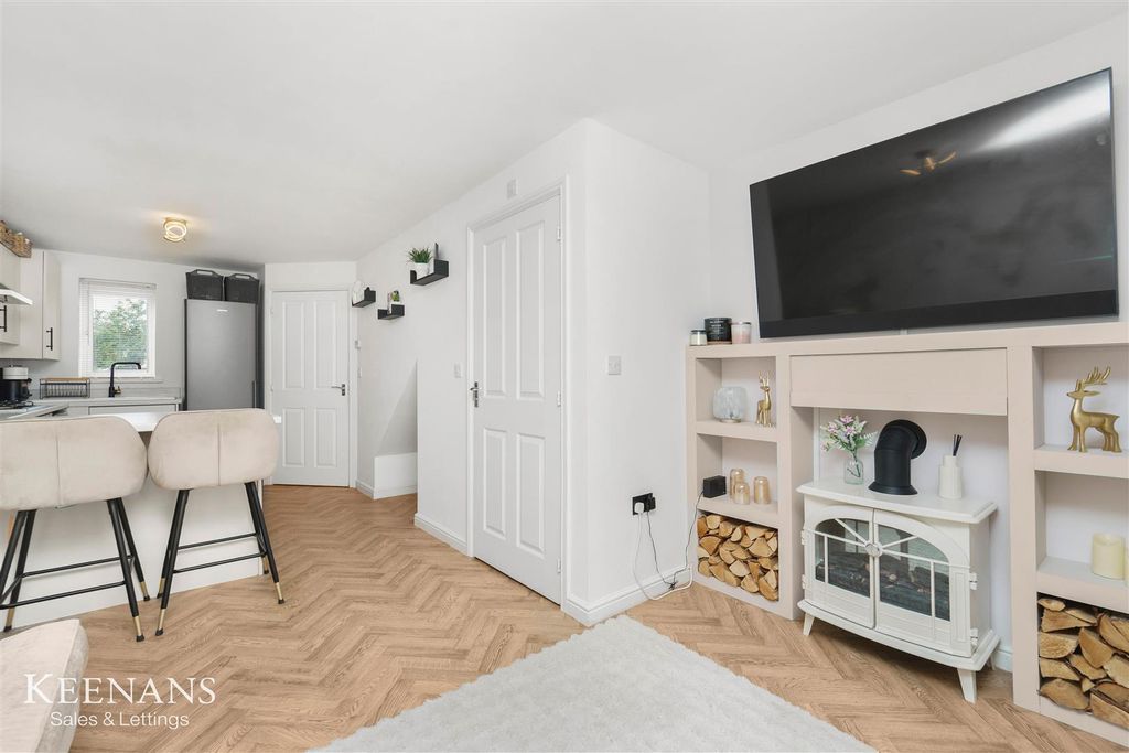 Property photo 1 of 34 9.Jpg