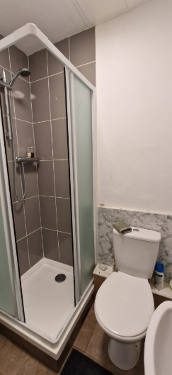 Property photo 3 of 4