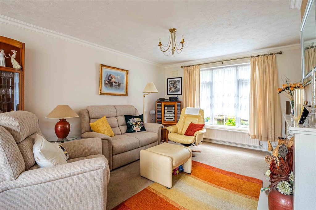 Property photo 2 of 12 Picture No. 05