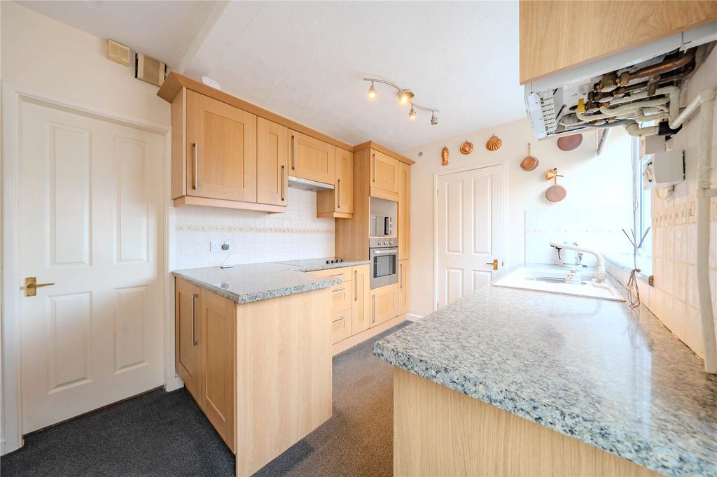 Property photo 3 of 19 Picture No. 13