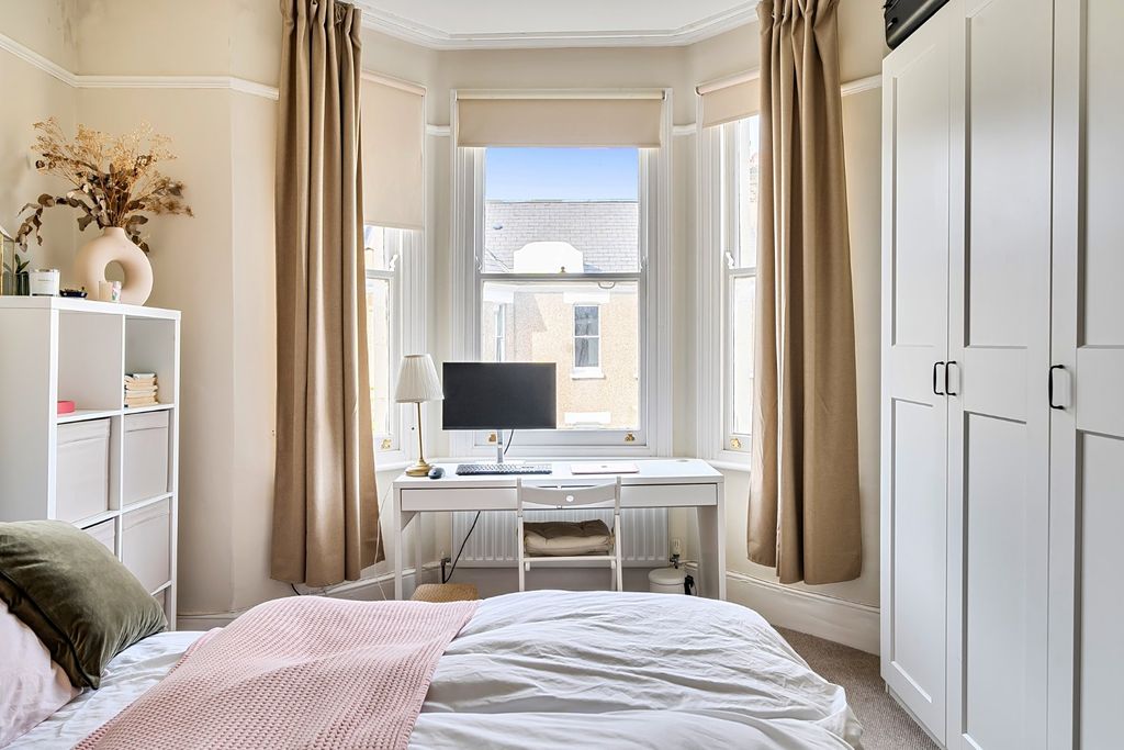 Property photo 3 of 19 Picture No. 08