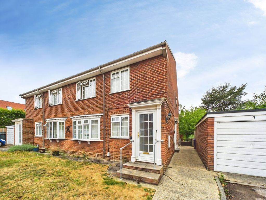 Property photo 1 of 16