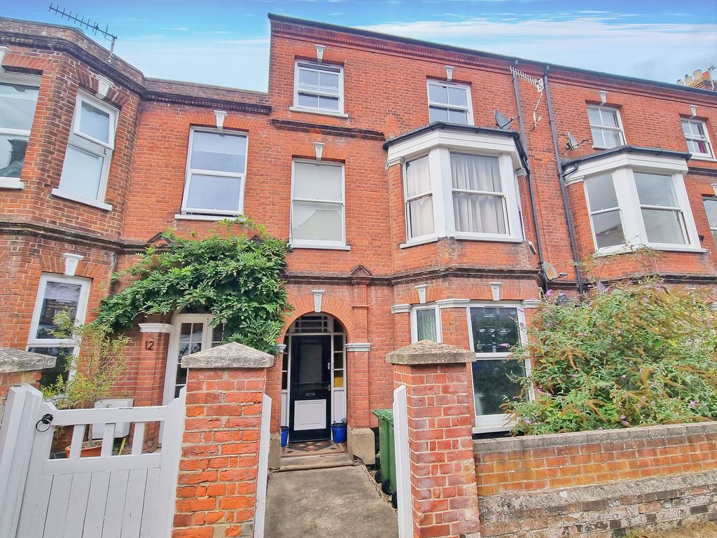 Property photo 1 of 7