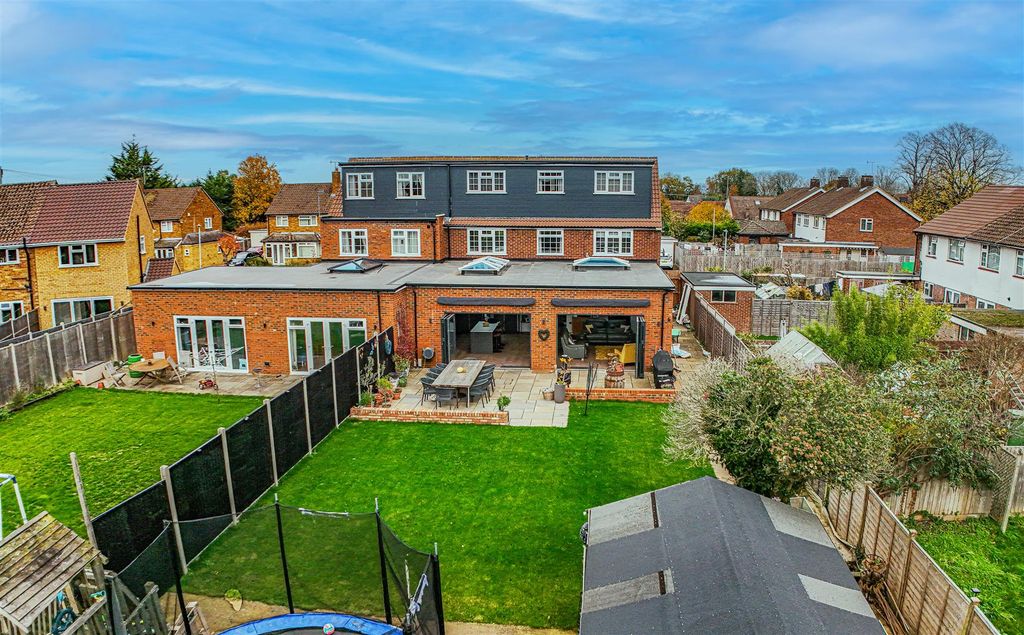 Property photo 1 of 33 Dji_20251105124504_0266_D-1.Jpg