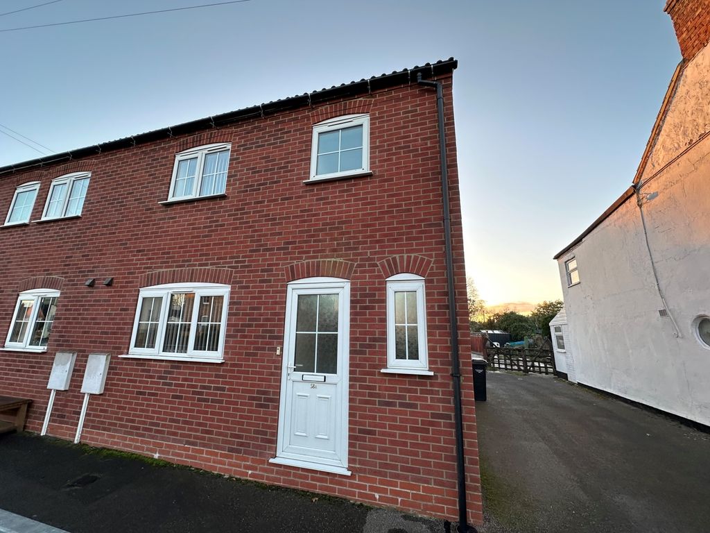 Property photo 1 of 10 Front