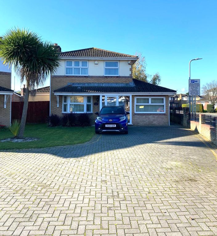 Property photo 1 of 31