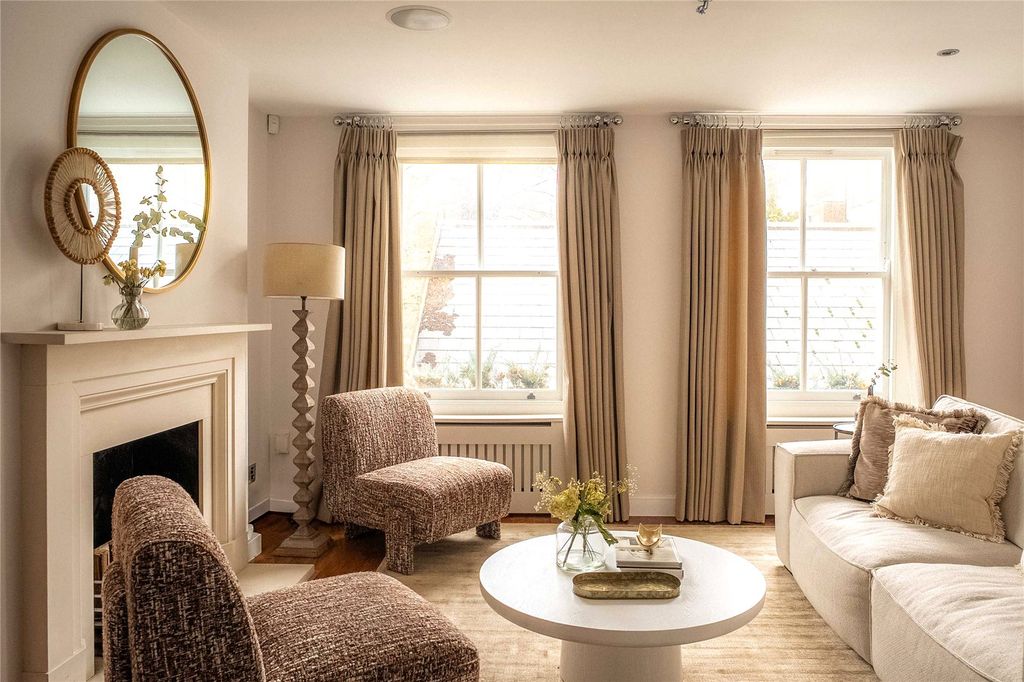 Property photo 2 of 24 Picture 2