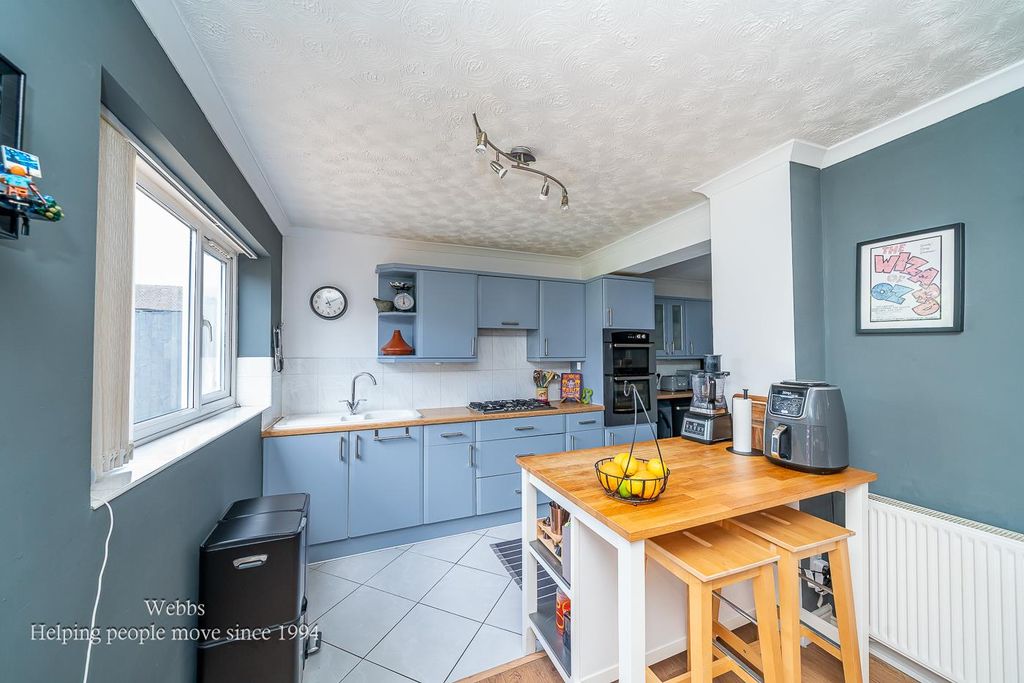 Property photo 3 of 39 Webbs-9.Jpg