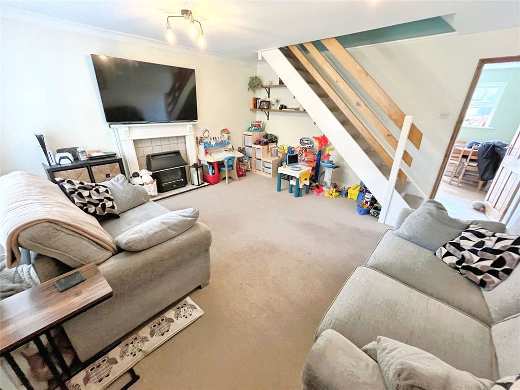 Property photo 3 of 11 Picture No. 17