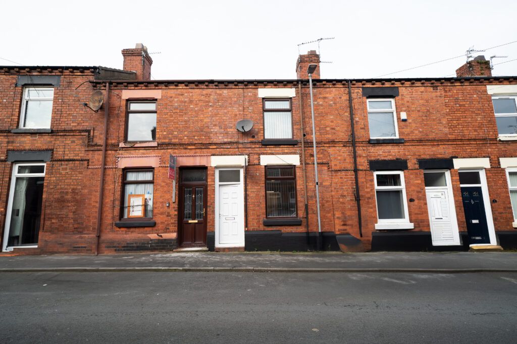 Property photo 1 of 10