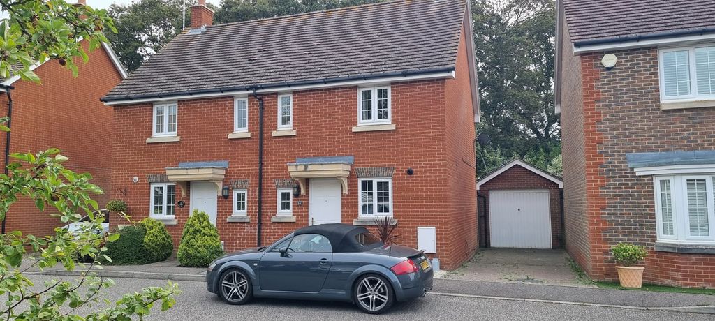 Property photo 1 of 17