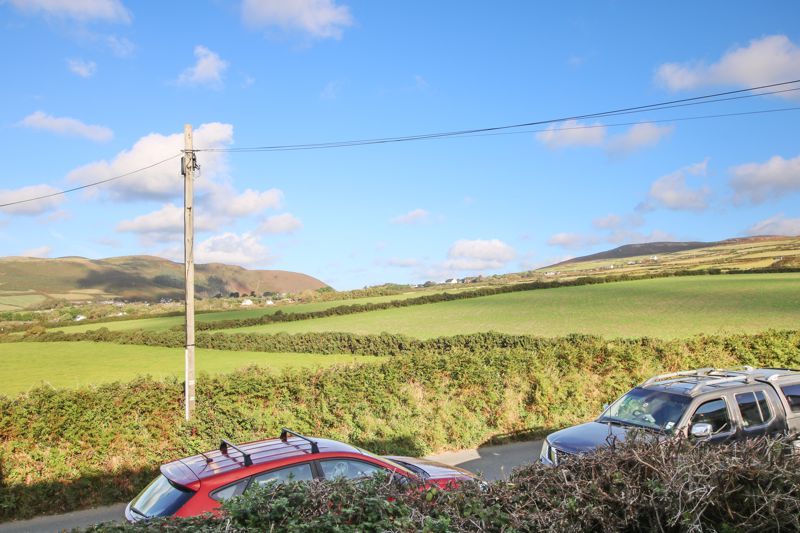 Property photo 2 of 31 Photo 34