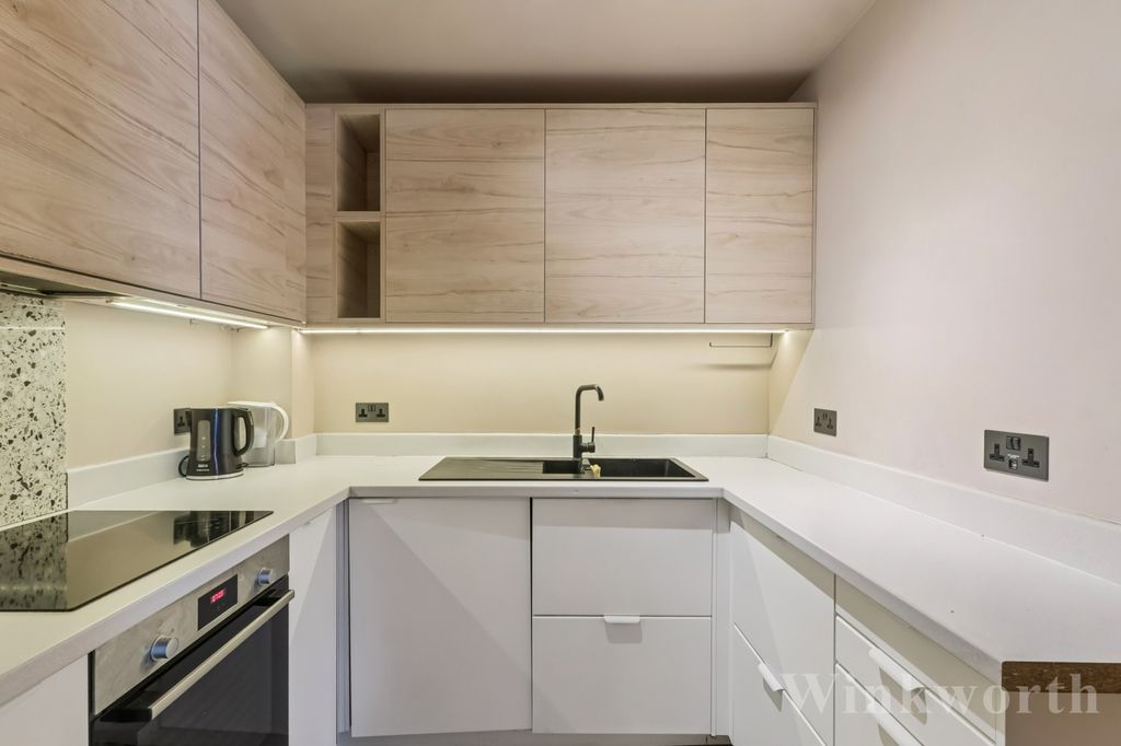 Property photo 2 of 8 Picture No. 03