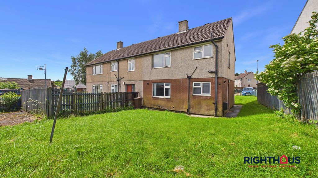Property photo 3 of 3