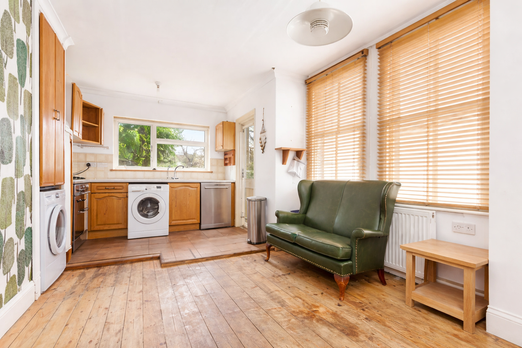 Property photo 2 of 18 Gallery