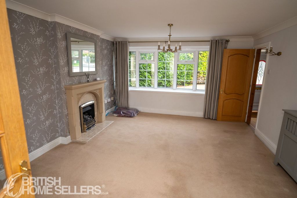 Property photo 2 of 19 Picture No. 22