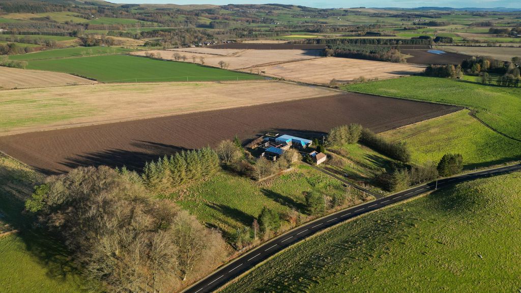 Property photo 3 of 11 Additional_Image_2