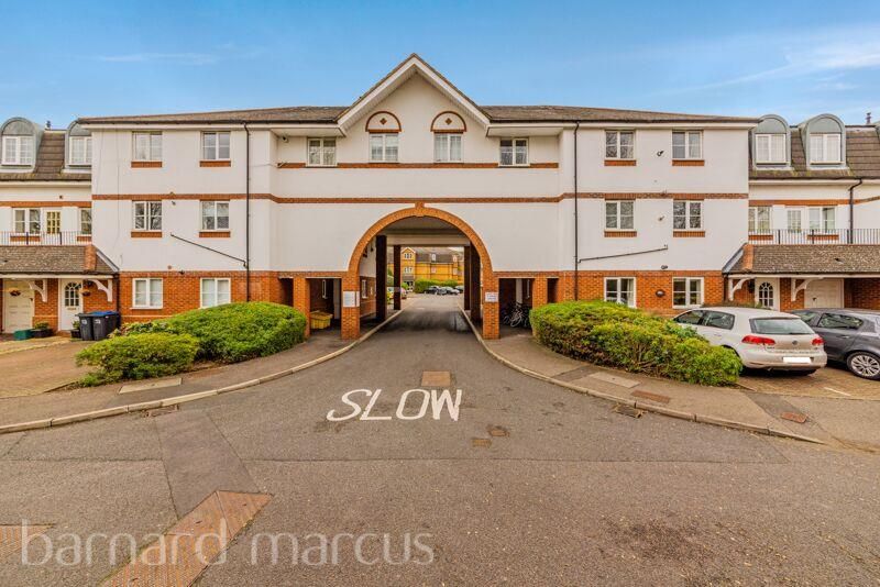 Property photo 1 of 9 Front