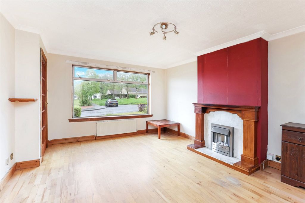 Property photo 3 of 19 Picture No. 04