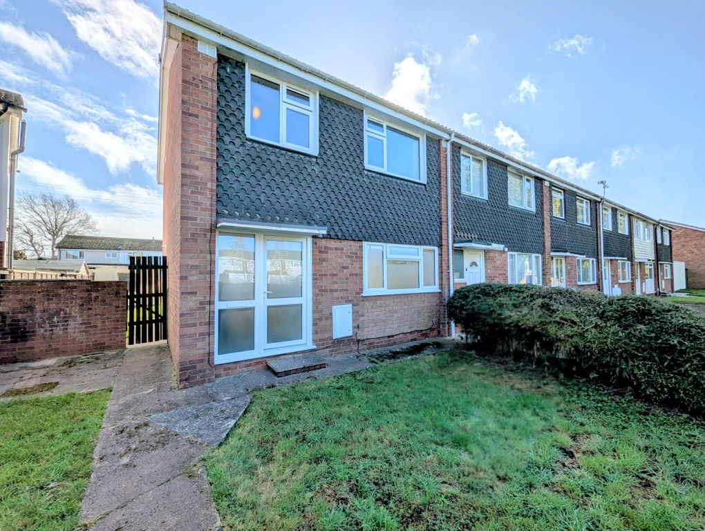 Property photo 2 of 20 Front