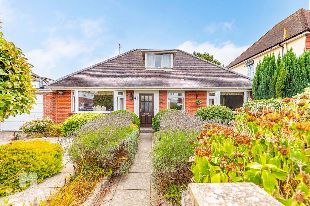 Property photo 1 of 22