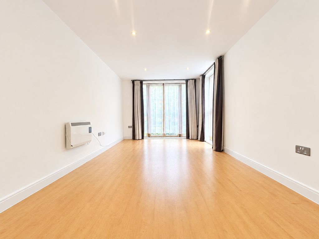 Property photo 3 of 6 Picture No. 04