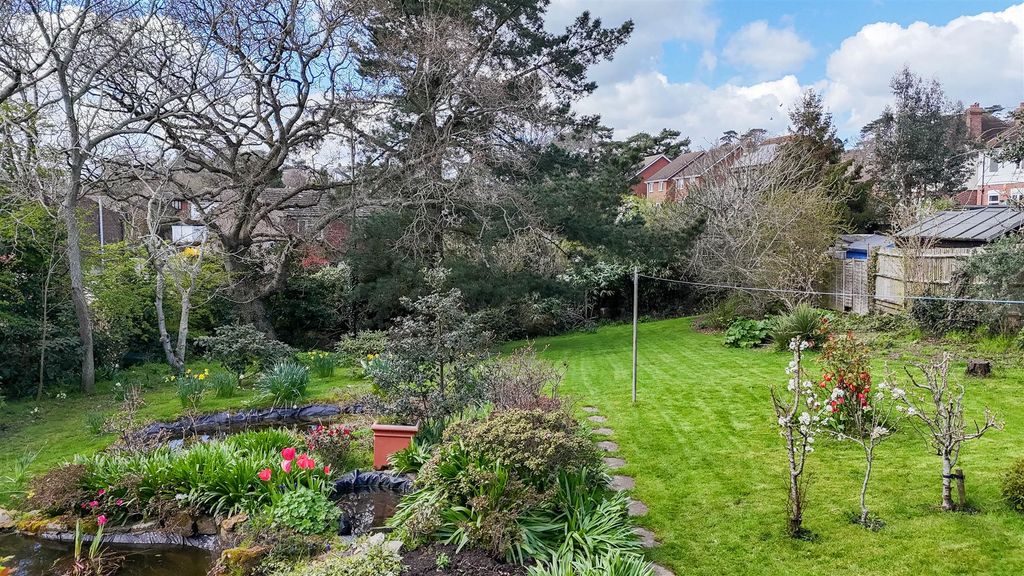 Property photo 3 of 34 Dji_20260328122947_0197_D.Jpg