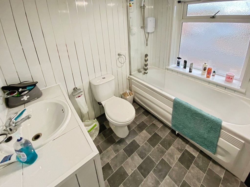 Property photo 3 of 11 Picture 3