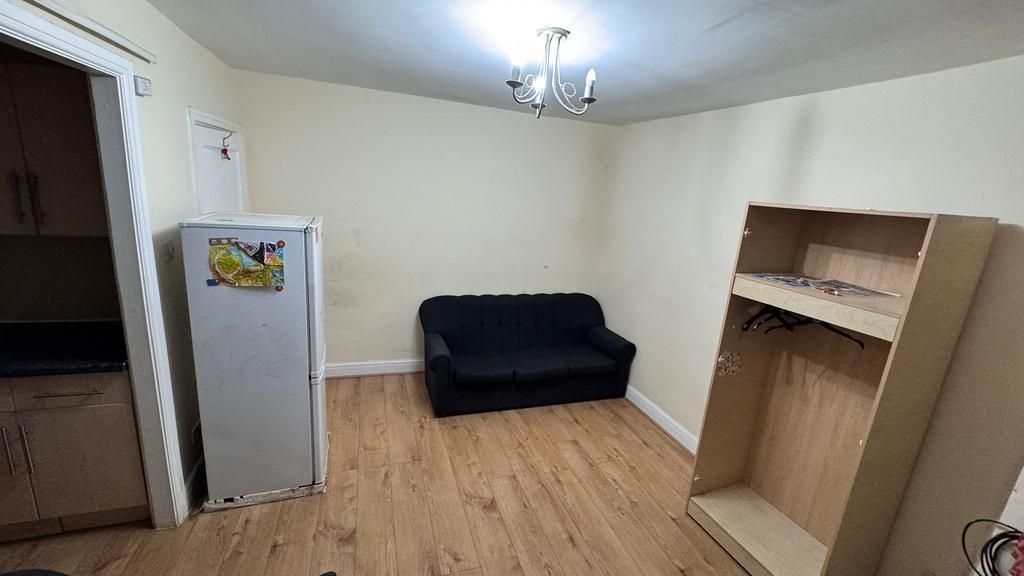 Property photo 1 of 21