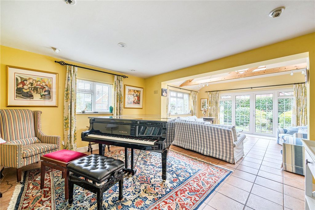 Property photo 3 of 22 Picture No. 13