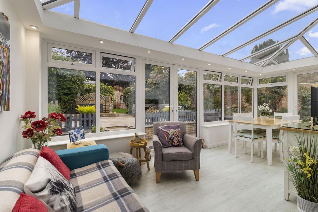 Property photo 2 of 15