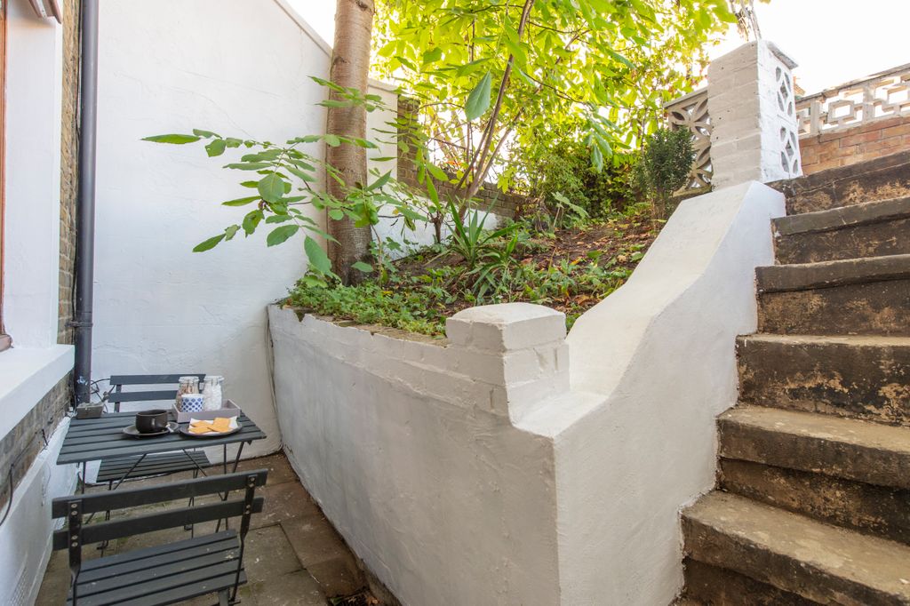 Property photo 3 of 30 Access To Your Private Space