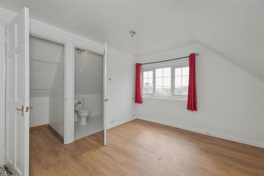 Property photo 3 of 26 491 Goffs Lane, Goffs Oak, Waltham Cross En7 5Hh