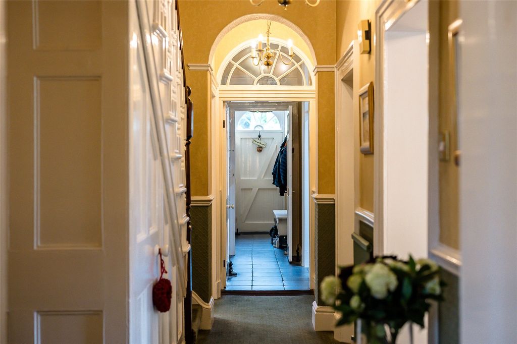 Property photo 3 of 23 Hallway