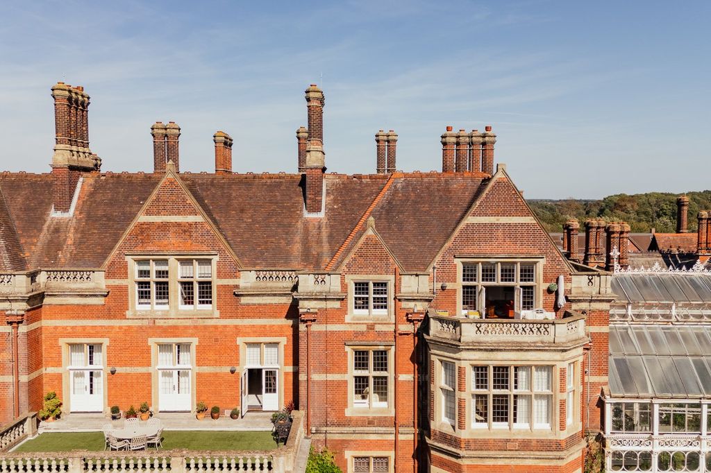 Property photo 2 of 18 Picture No. 17