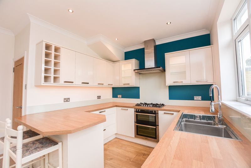 Property photo 2 of 13 Photo 1