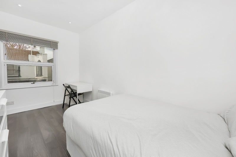 Property photo 2 of 3